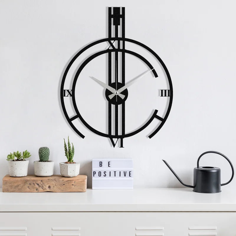 Home Decor: Metal Wall Clock Black