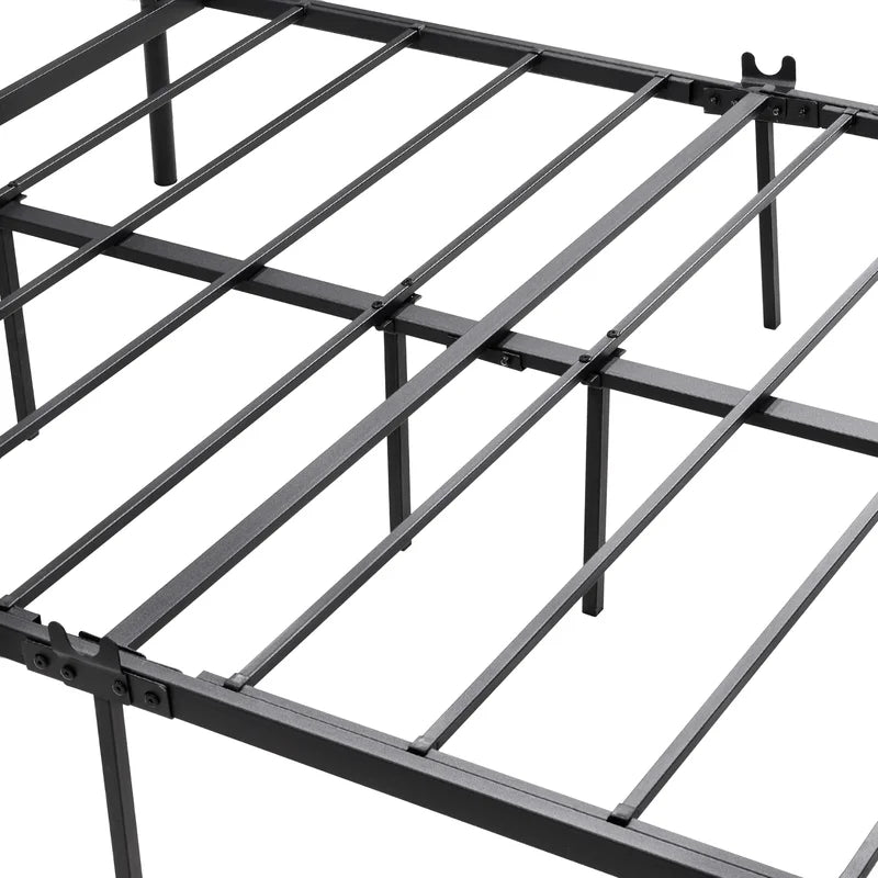 Poster Bed: Metal Big Size Bed