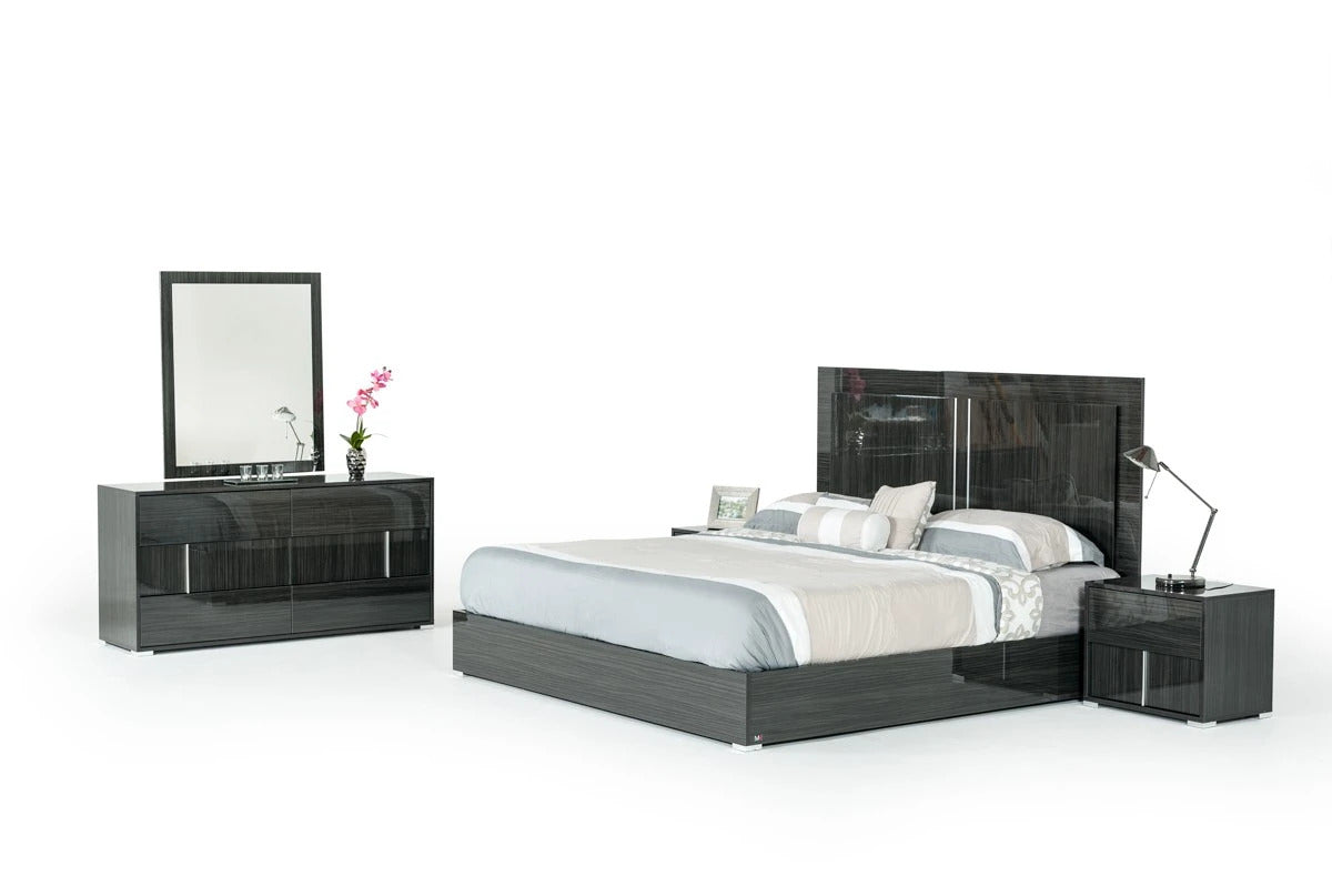 Bedroom Set: Grey lacquer Bedroom Set