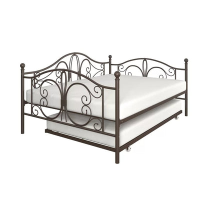 Trundle Bed: Metal Daybed with Trundle Bed