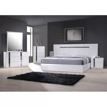 Divan Bed: Augie Bed