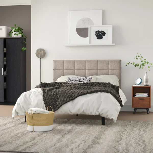 Divan Bed: Suhavi Upholstered Bed