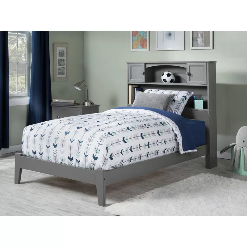 Single Bed: Bed with Drawers