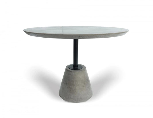 Dining Table: Noriter Round Dining Table