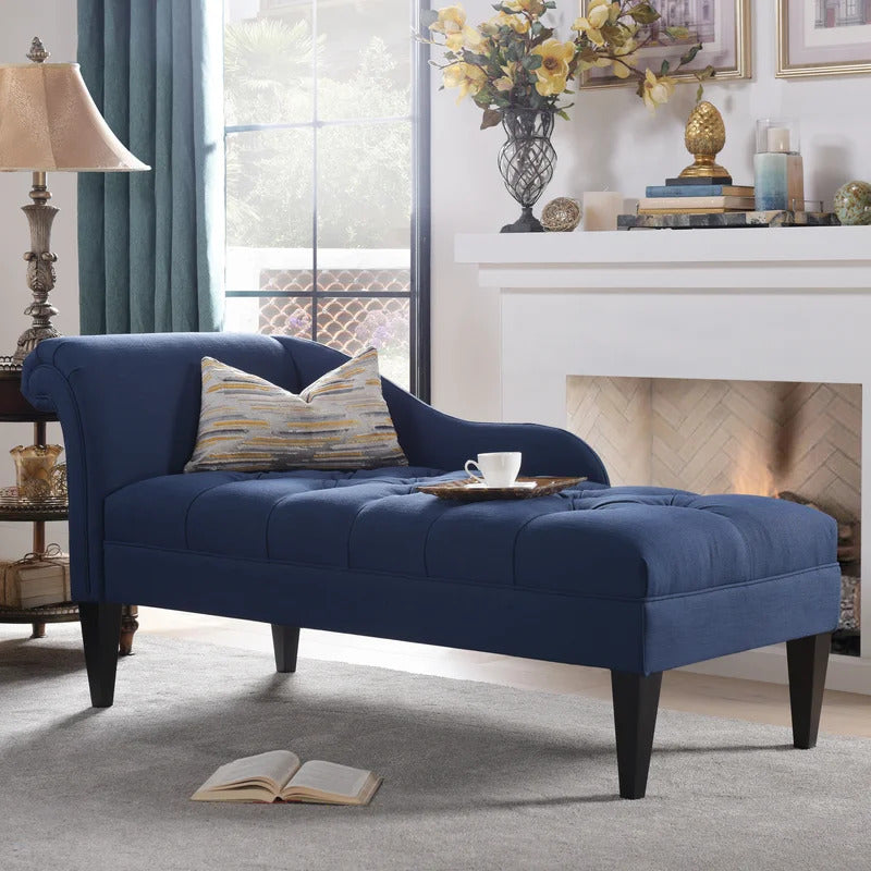 Chaise Lounge: Full Tufted Right-Arm Chaise Lounge