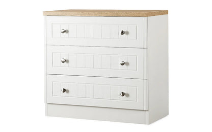 Chest Of Drawers: Oak 3 Drawer Chest of Drawers