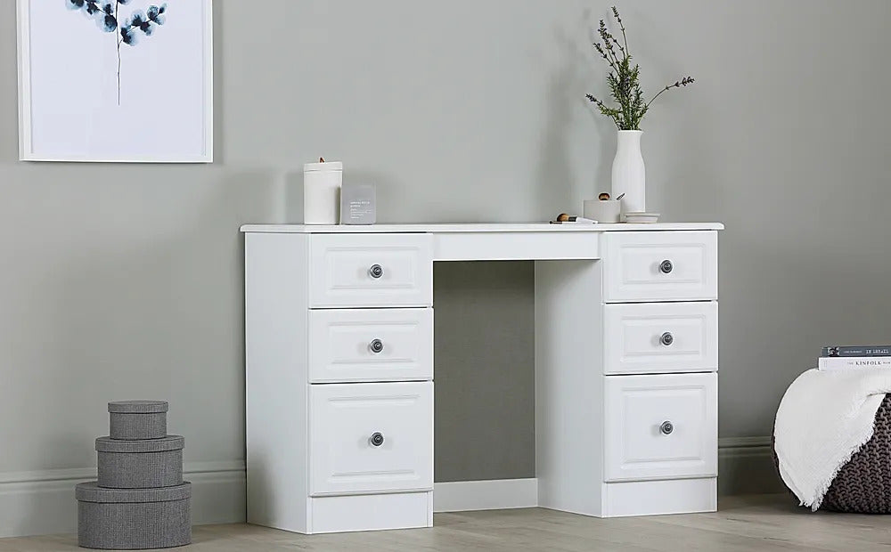 Chest of discount drawers dressing table