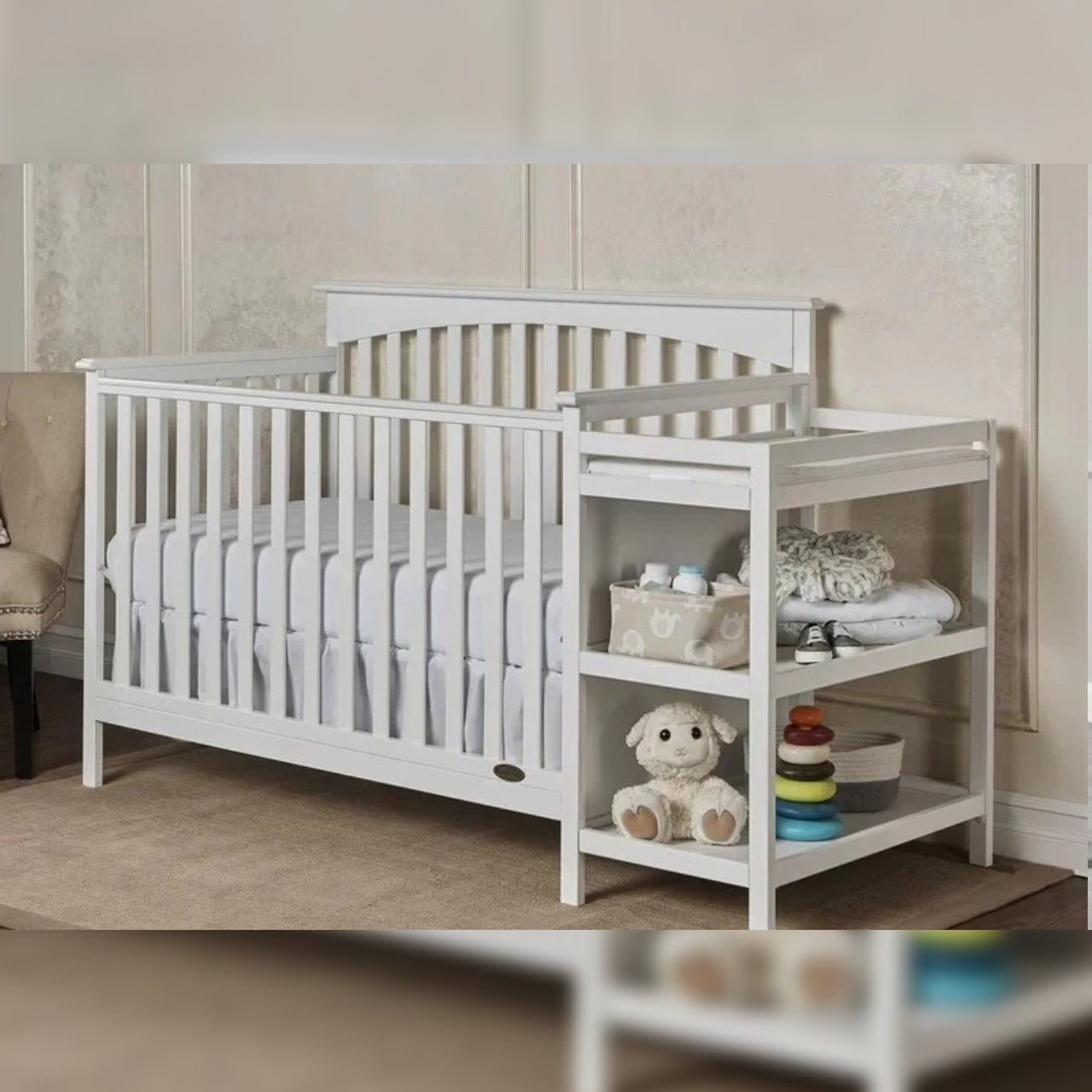 Cribs 2-in-1 Convertible Crib and Changer
