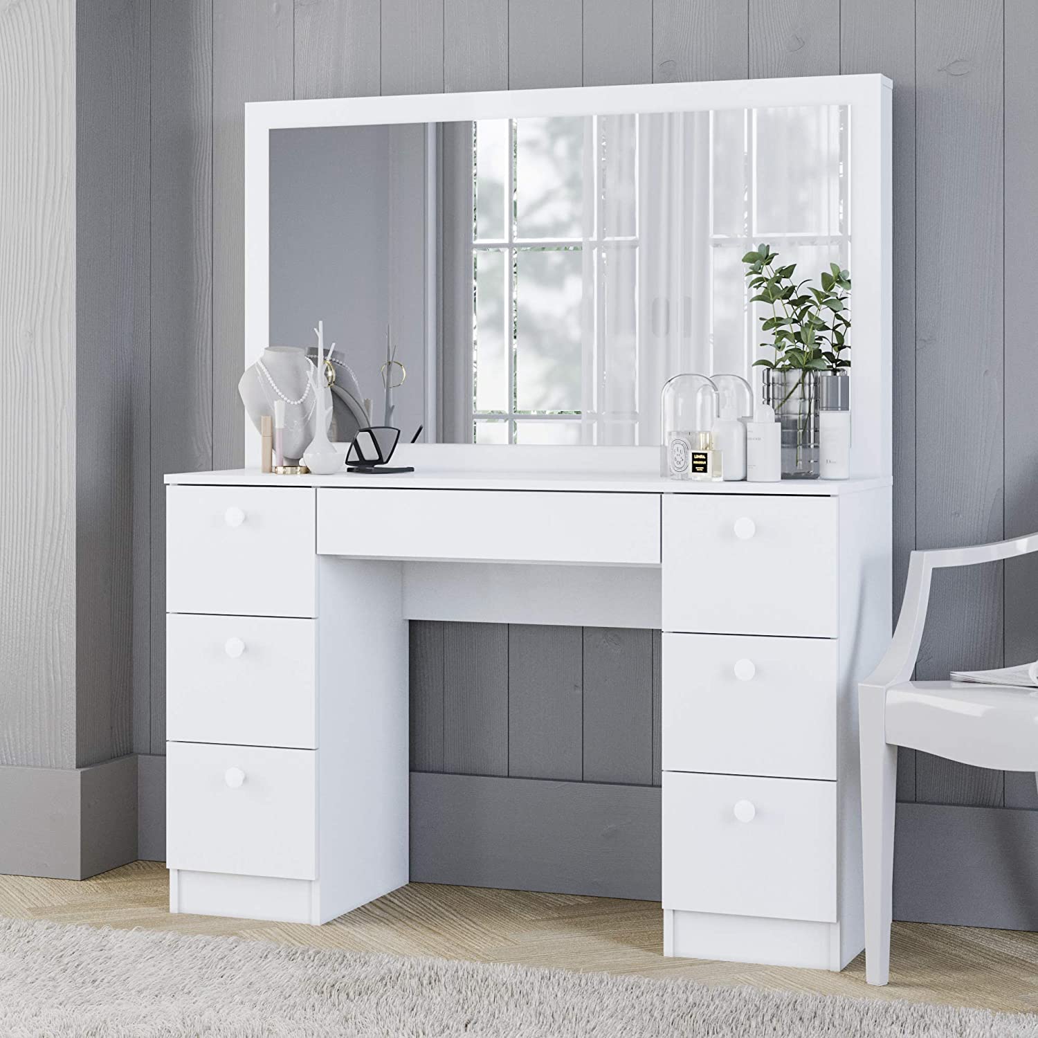 Dressing Tables: Buy Wooden Dressing Table Online in India At Best Price  [100+ Design] | Dressing table design, Dressing table mirror design, Modern dressing  table designs
