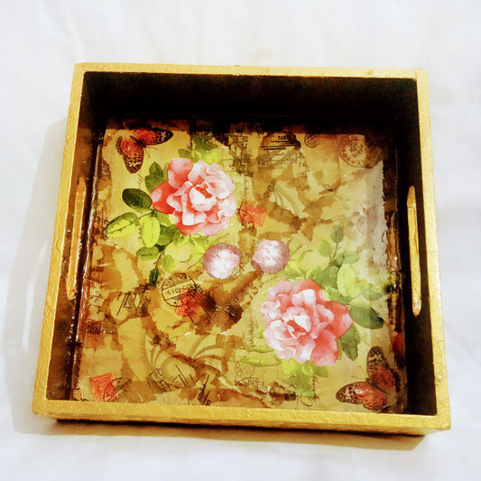 Home Decor : Floral Vintage Tray