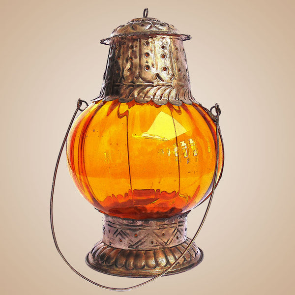 Home Decor : Glass Lantern