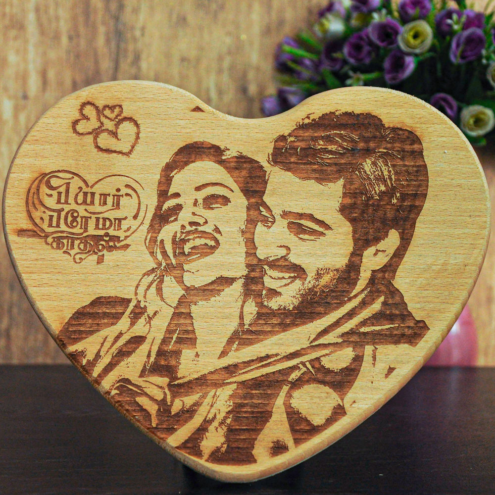 Home Decor : HeartShaped Personalised Wooden Plaque