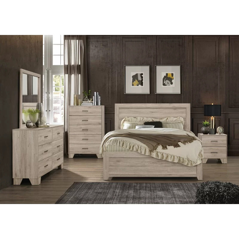 Queen Size Bed : John Standard Bed