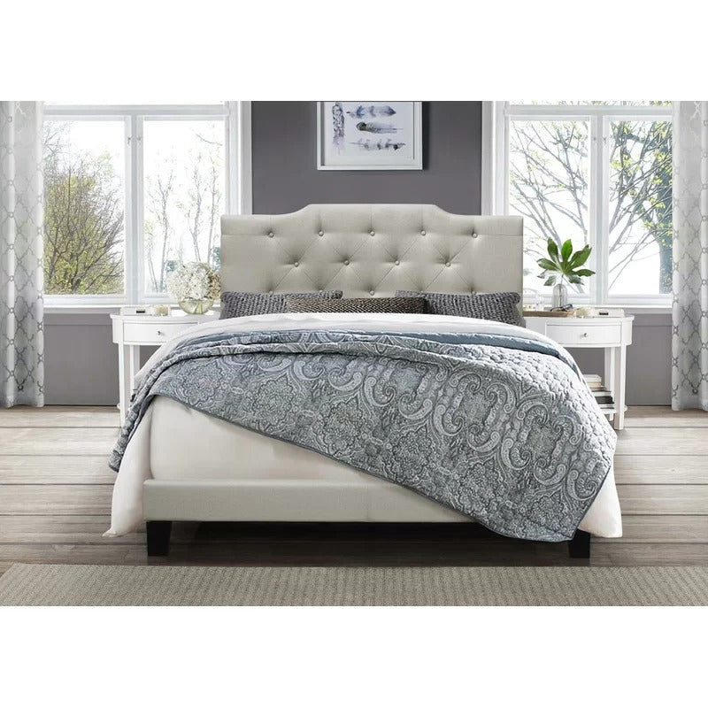 Queen Size Bed : Tufted Standard Bed