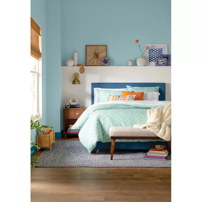 Queen Size Bed : Tufted Upholstered Standard Bed