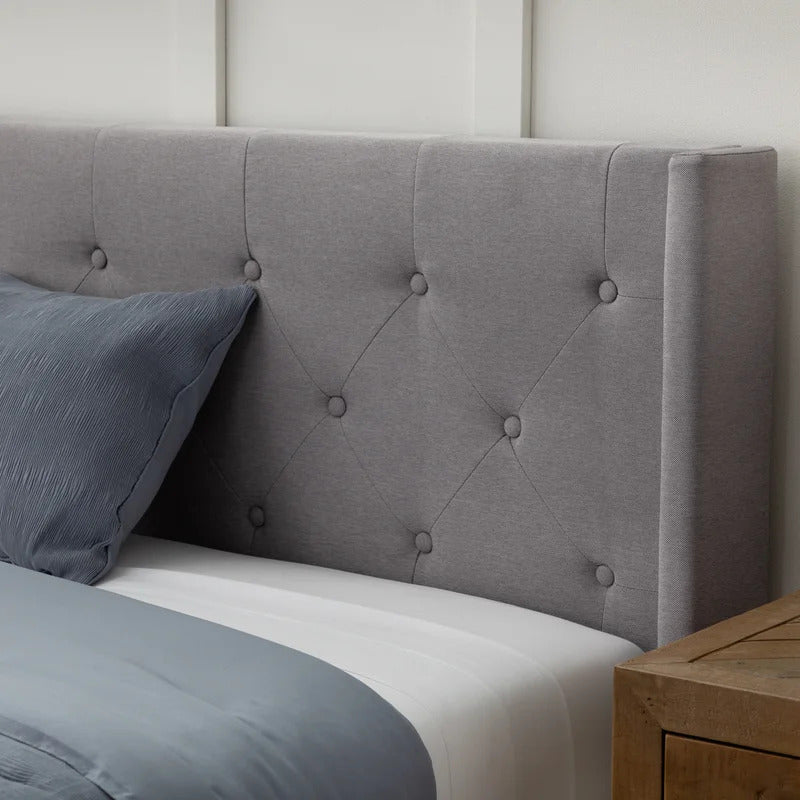 Queen Size Bed : Tufted Upholstered e Platform Bed