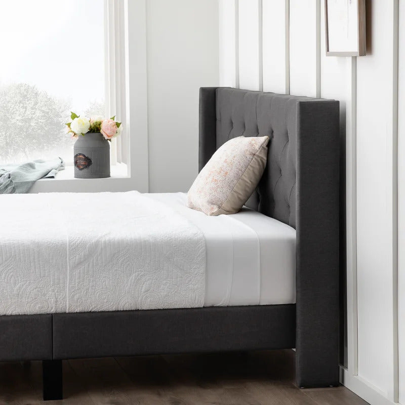 Queen Size Bed : Tufted Upholstered e Platform Bed