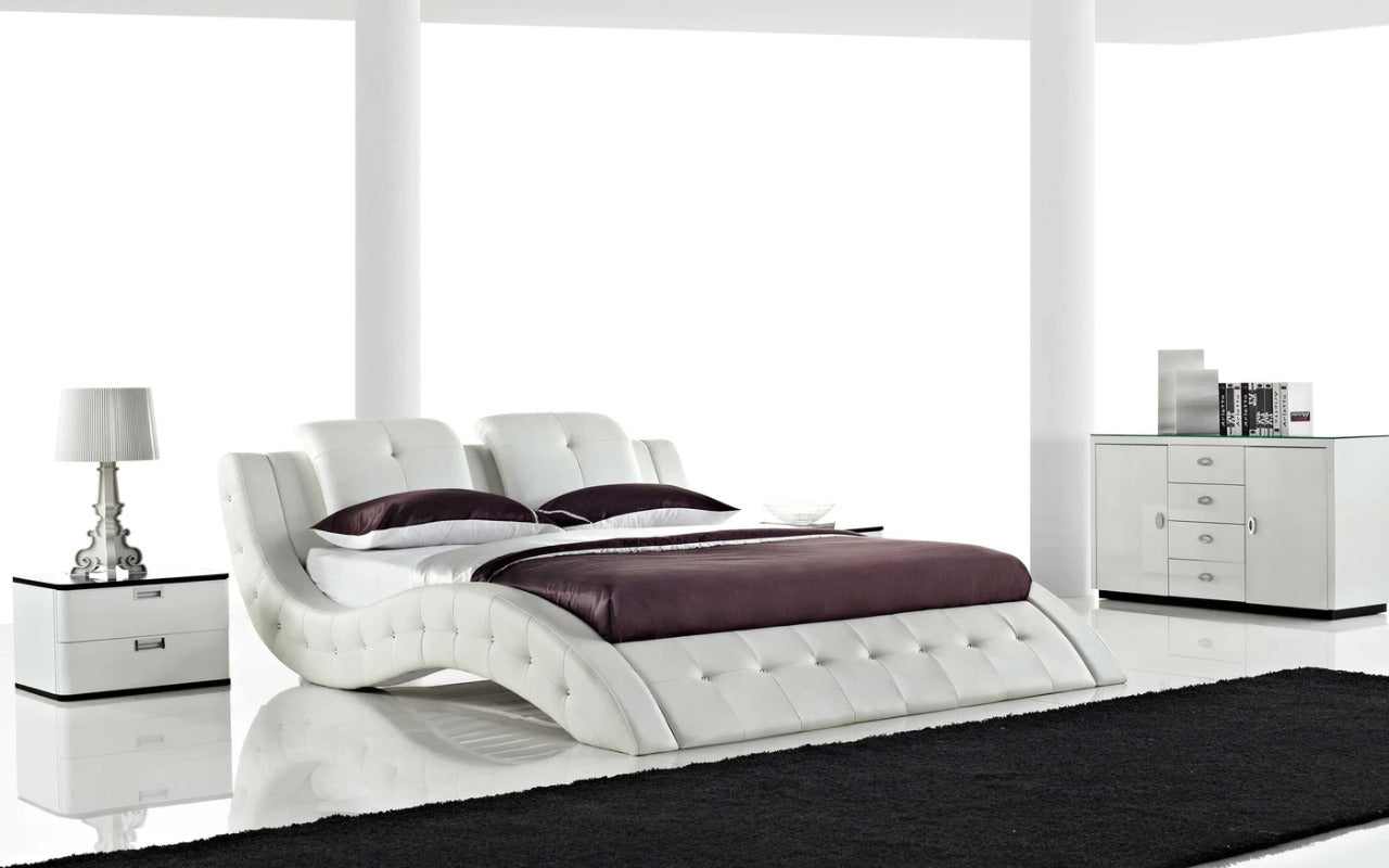 Queen Size: Leatherette  Queen Size Platform Bed
