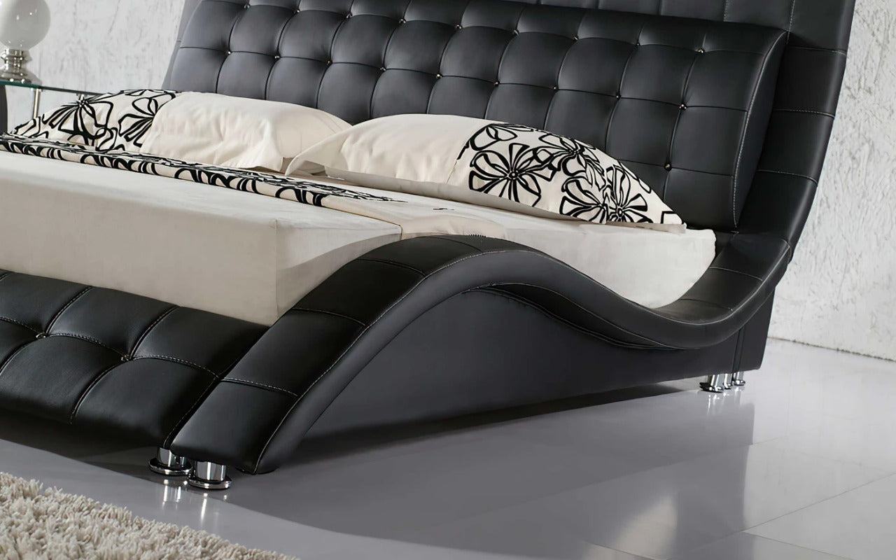 Queen Size: Leatherette Queen Size Platform Bed