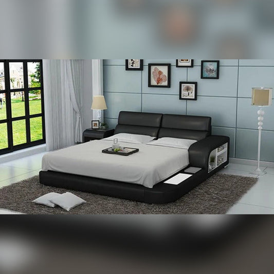 Queen Size   Leatherette Bed With Storage\