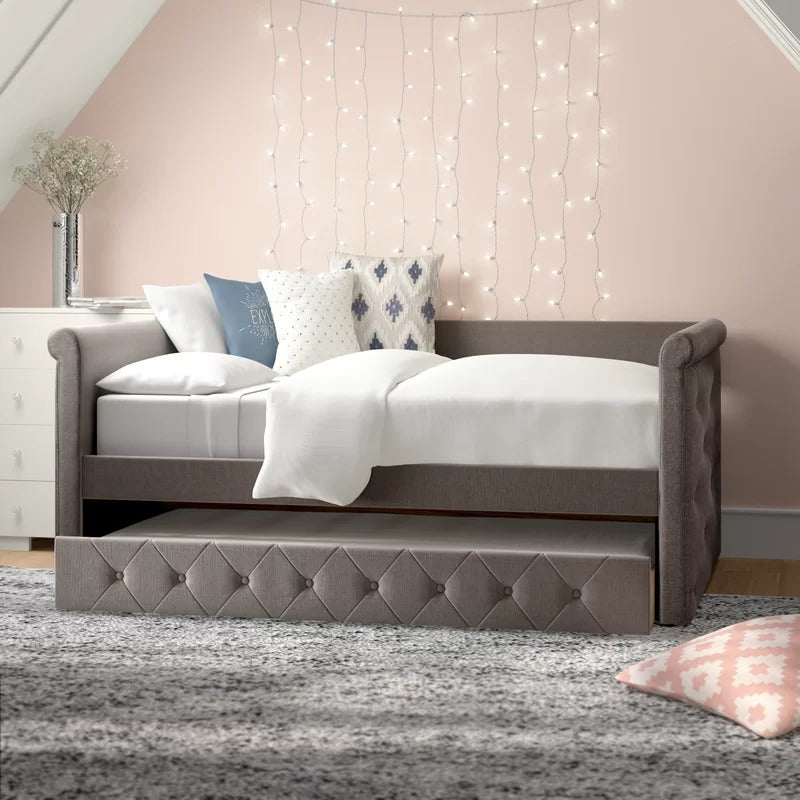 Trundle Bed: Daybed with Trundle Bed