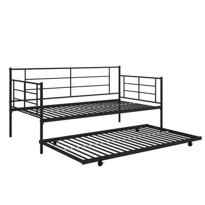 Trundle Bed: Steel Daybed with Trundle