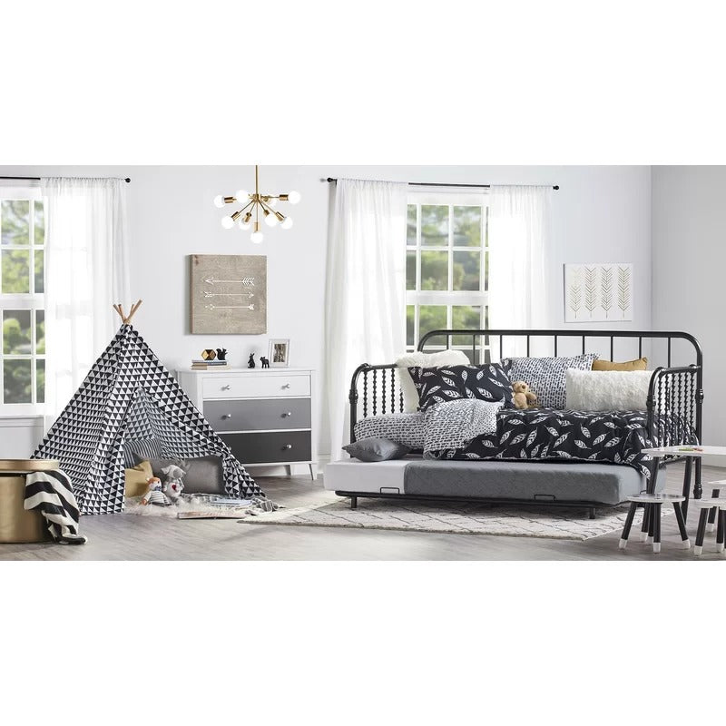 Trundle Bed: Twin Metal Daybed with Trundle