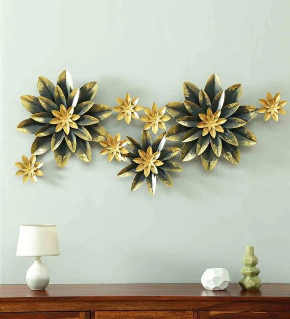 Wall Art: Grey Iron Decorative Flower Wall Art 